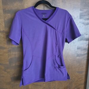 Scrubaid Women's Eggplant Purple Jogger Scrub Set || Medium